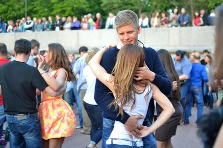 Танцы на набережной (в Парке Горького) под живой звук. 26 июля 2014 быть всем!