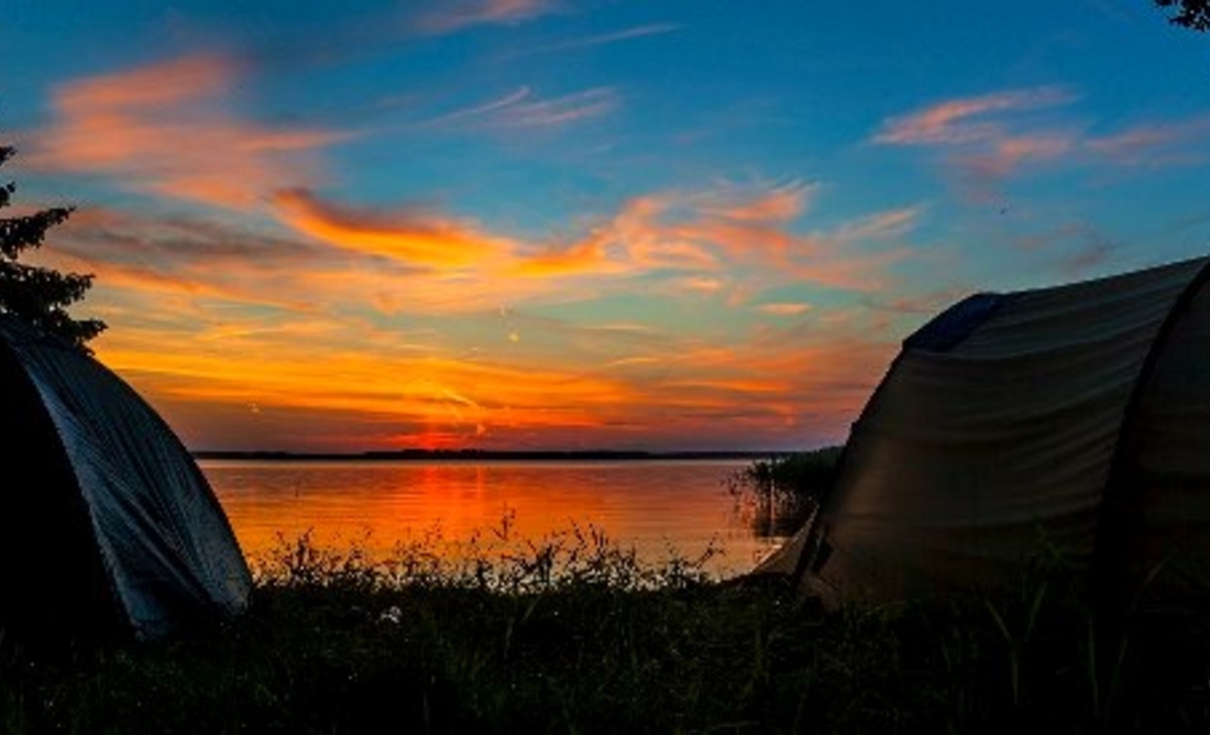 Едем в Августе 2013г. на Иваньковское водохранилище танцевать сальсу и бачату.